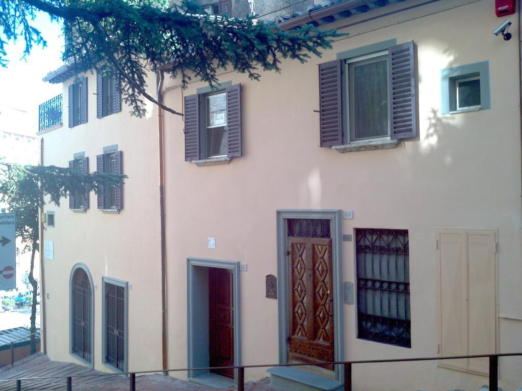 Alla Maison Di Alessia Bed and Breakfast Perugia Rum bild